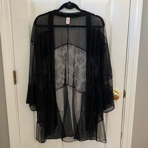 Black lace kimono